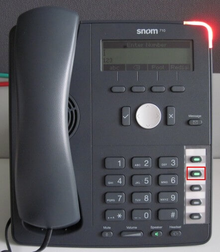 Переадресация вызовов с помощью телефона Snom 715/710 Переадресация вызовов с помощью телефона Snom 715/710